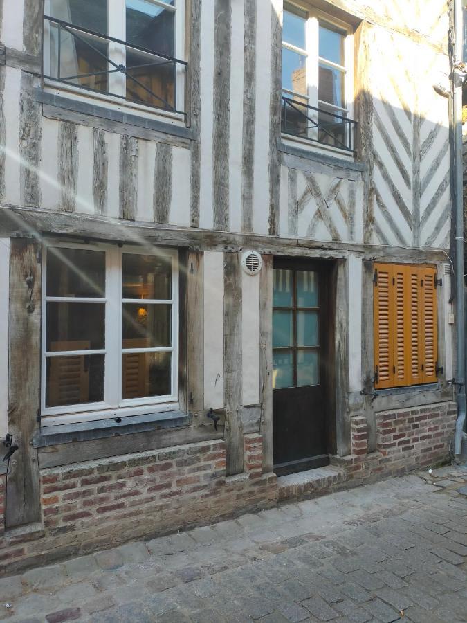 Charme Et Confort A Proximite Du Vieux Bassin Honfleur Exterior foto